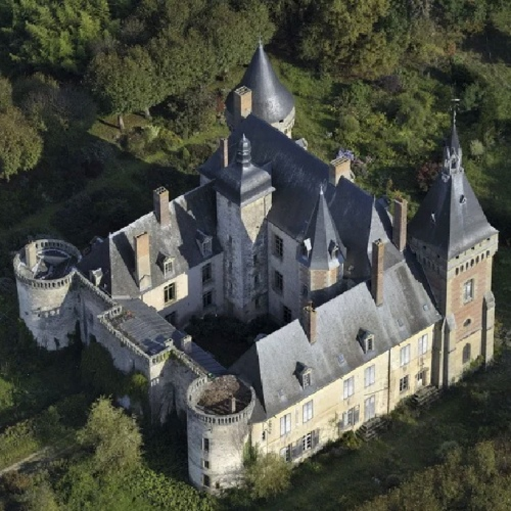 Contrôler la voie et le gué de Vieure