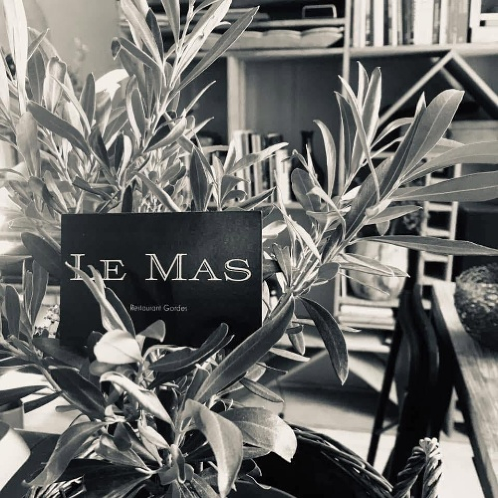 Mas provençal, cuisine inventive saisonnière