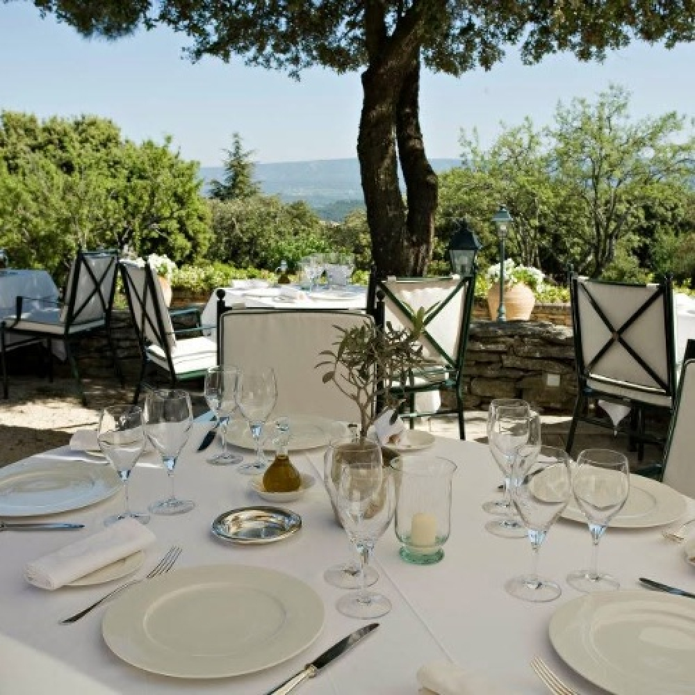 Élégance provençale, vue Luberon inoubliable